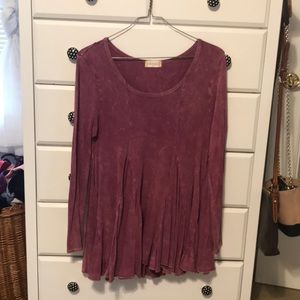 Altar’d state top